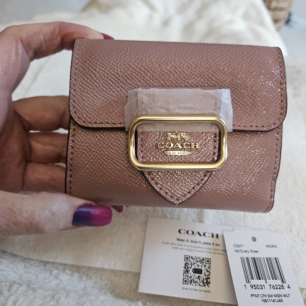 Coach small Morgan wallet.Color, Dusty Rose. NWTZ